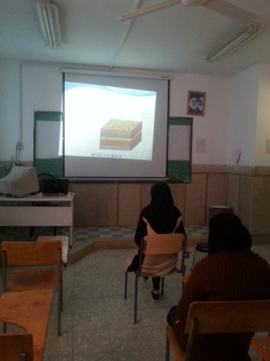 سامانه تعاملی پاسخ‌ گویی دانش‌آموزان در کلاس