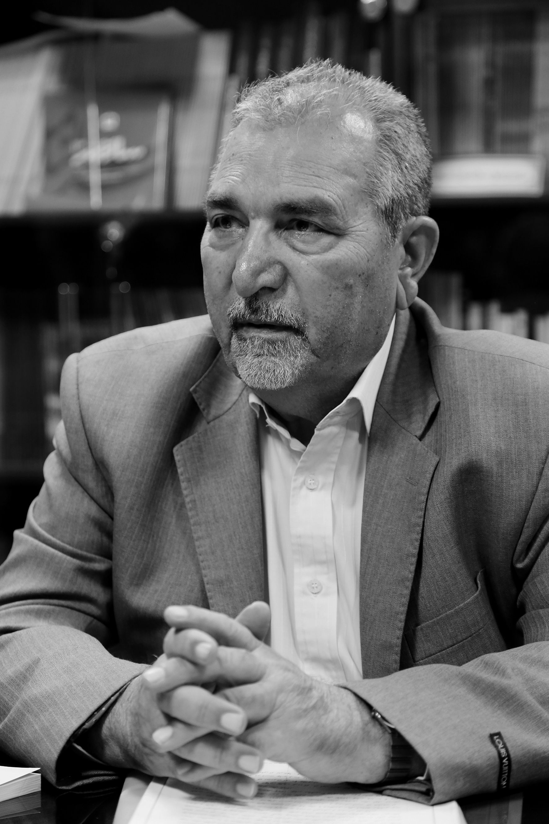 محمد هاشم رستمی