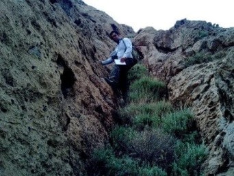 تصویر ۱: گسل در منطقه اسدیه (خراسان جنوبی)