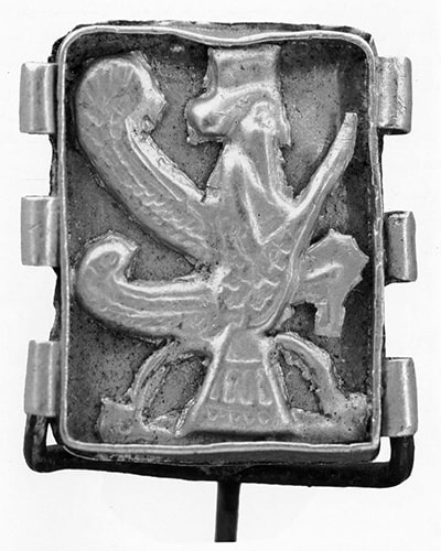 آثار ایران باستان